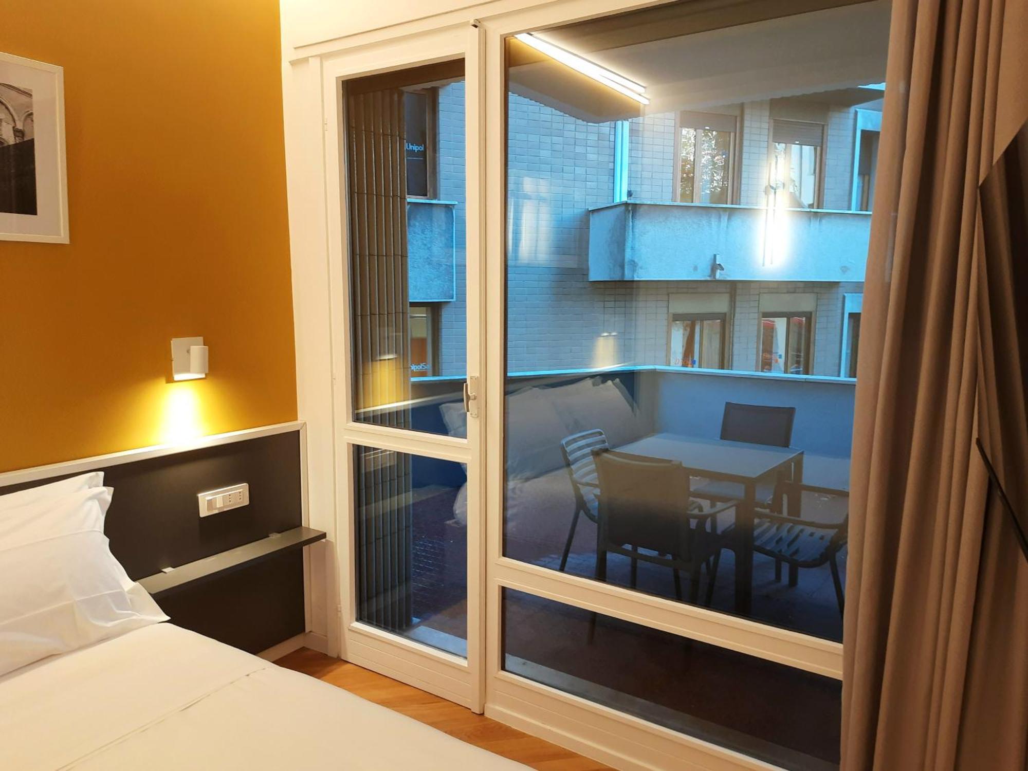 Mako Suites - Centro E Stazione Monza Værelse billede