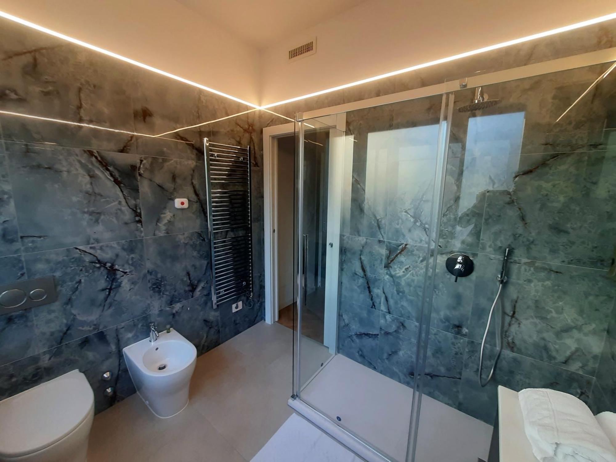 Mako Suites - Centro E Stazione Monza Eksteriør billede